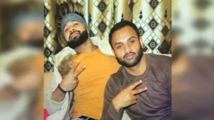 Delhi Double Murder: दिल्ली में दो दोस्तों की रहस्यमय हत्या, पुलिस जांच में जुटी