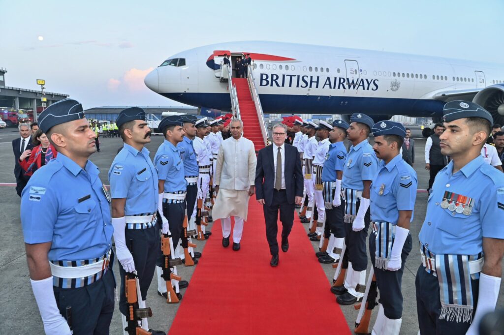 UK PM Keir Starmer Arrives in Mumbai with 125 Business Leaders to Boost Trade Ties