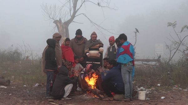 Roads disappeared, flights stopped: Darkness spreads over North India due to the havoc of fog, when will relief come?