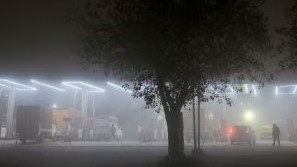 Dense fog envelops New Delhi on cold winter morning