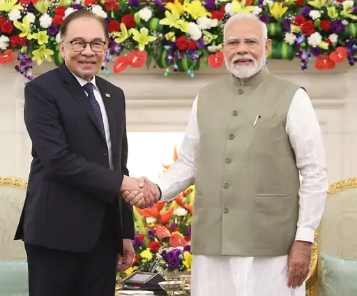 Prime Minister Modi departs for a two-day visit to Malaysia: Visiting after 8 years, will raise the issue of fugitive Zakir Naik, will participate in the CEO Forum tomorrow